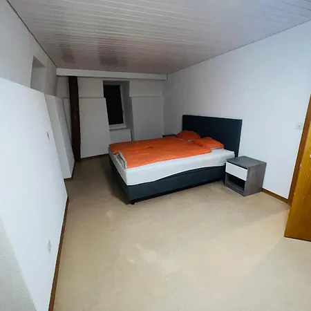 Haus Simplon Apartamento *