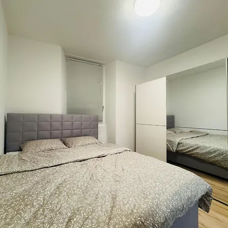 Haus Simplon Apartamento